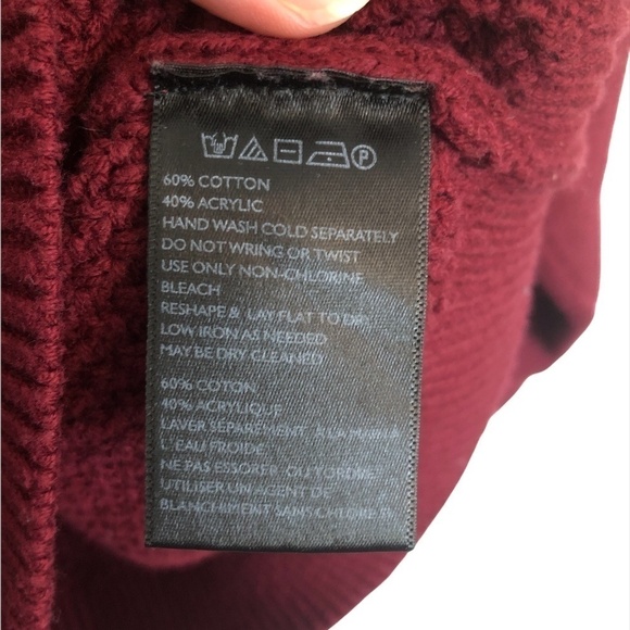 URBAN OUTFITTERS Sweater Women's Size Small Red Cable Knit Pullover Mock Collar - Picture 5 of 9